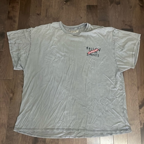 Guess/Banksy colab t-shirt - Picture 1 of 3